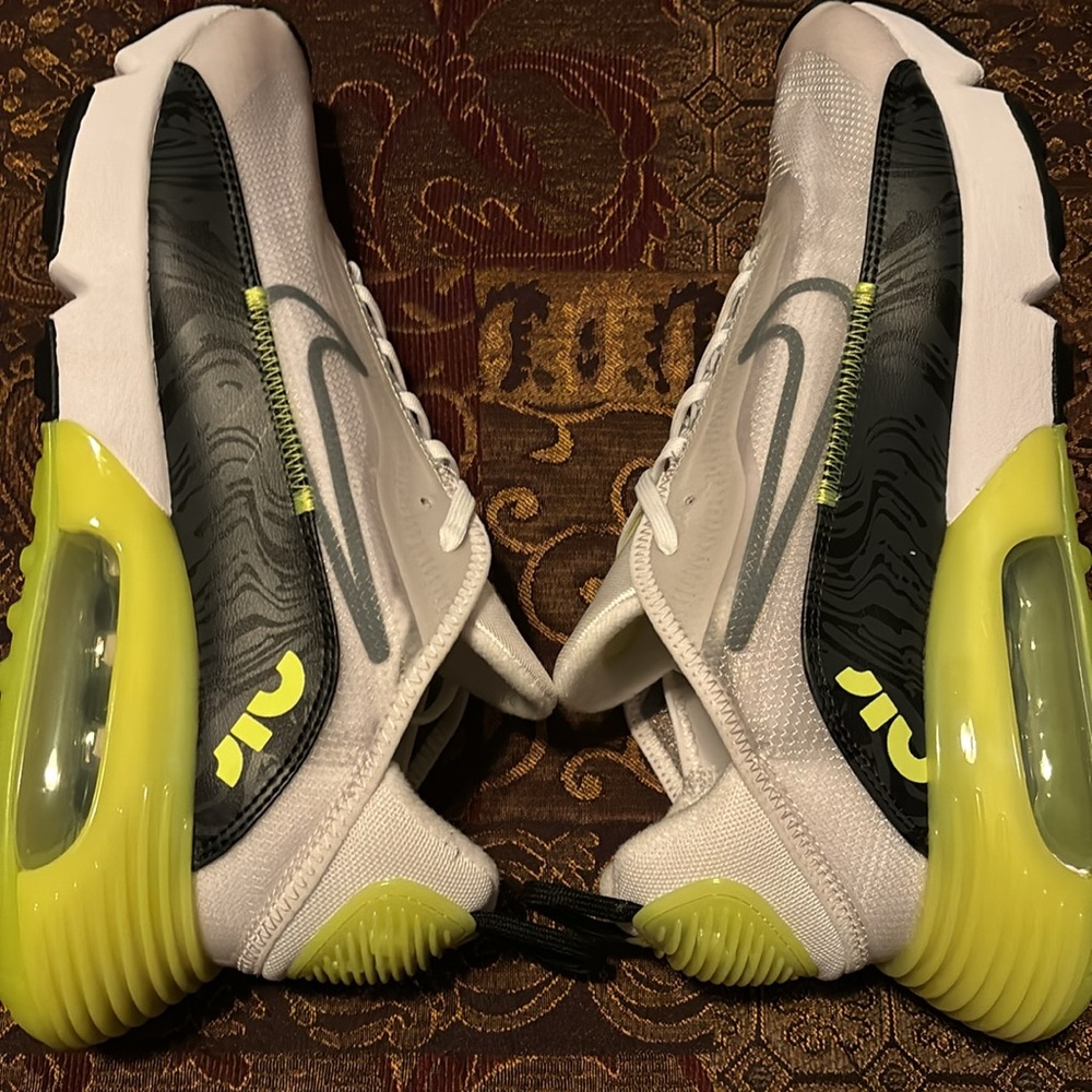 Nike Air Max 2090 - Picture 5 of 10